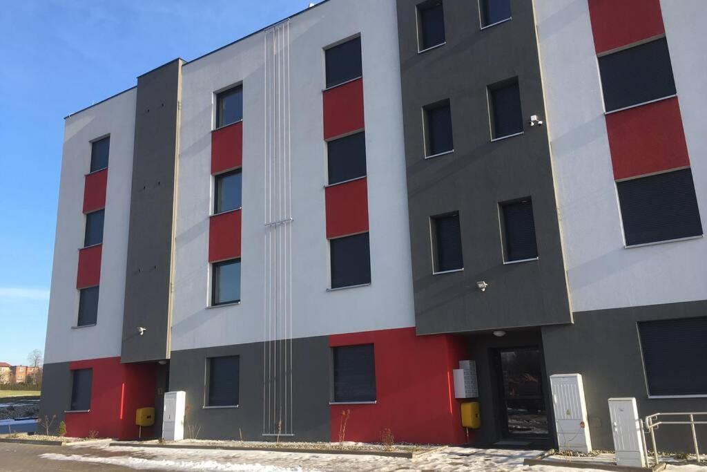 Apartament Fibra Brownie Рыбник Экстерьер фото